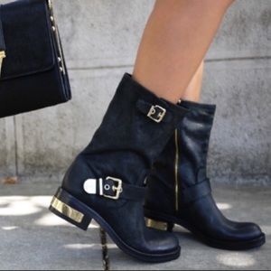 Vince Camuto Black Moto Boots 5.5